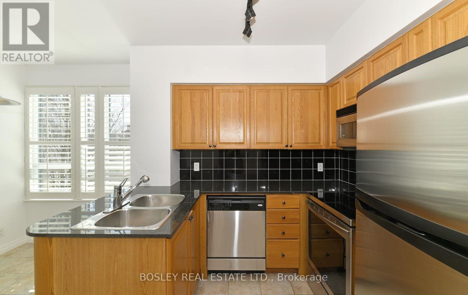 207 - 38 Fontenay Court, Toronto, Ontario  M9A 5H5 - Photo 27 - W13717124
