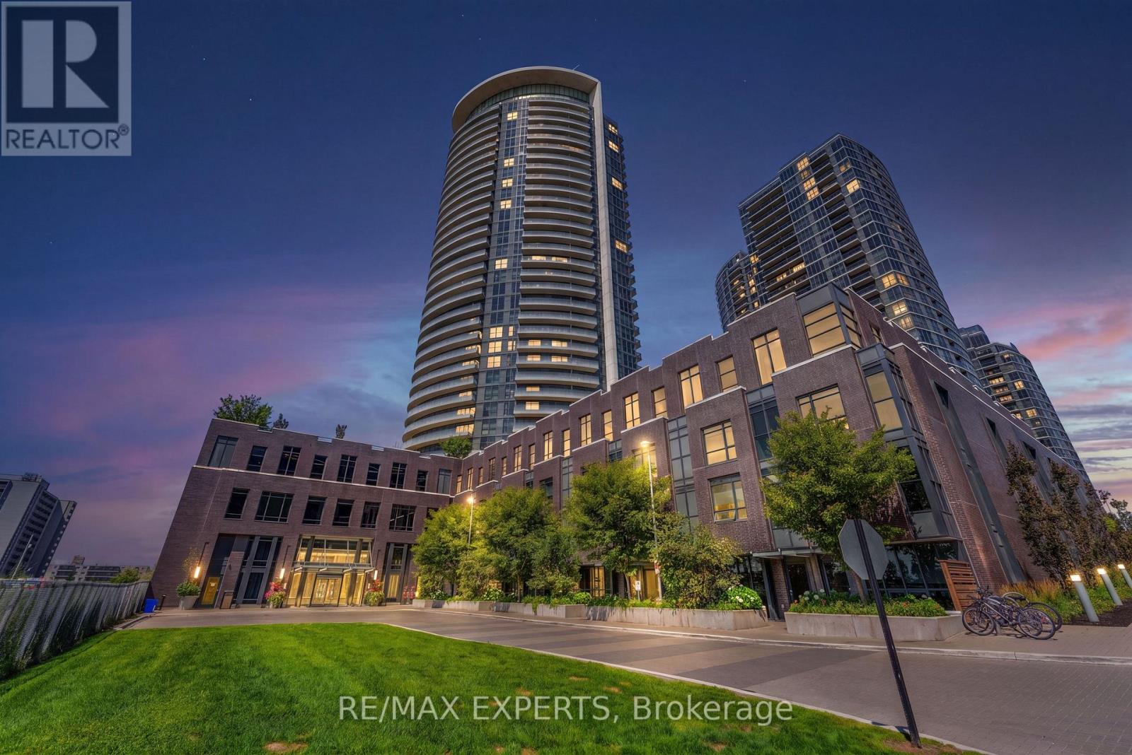1902 - 30 Gibbs Road, Toronto, Ontario  M9B 0E4 - Photo 2 - W13726836