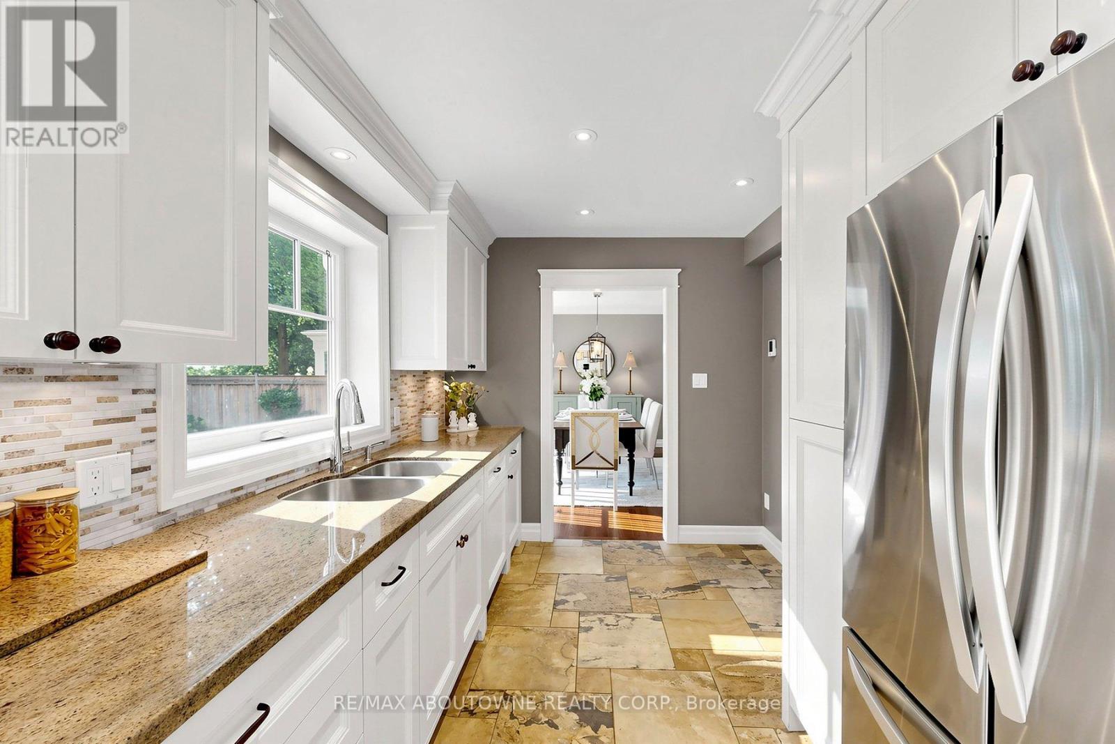 1304 Devon Road, Oakville, Ontario  L6J 2L8 - Photo 16 - W13726842