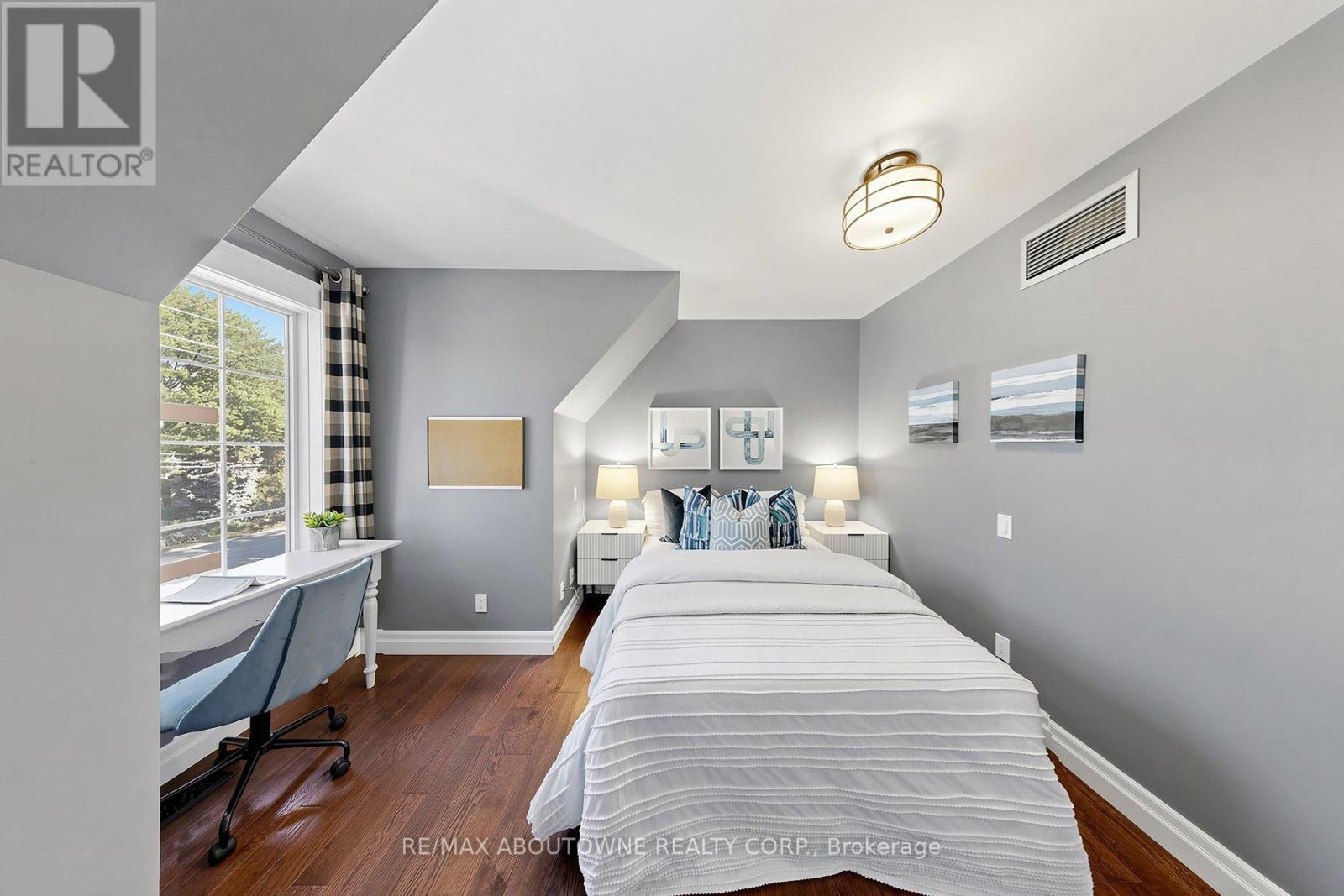 1304 Devon Road, Oakville, Ontario  L6J 2L8 - Photo 32 - W13726842