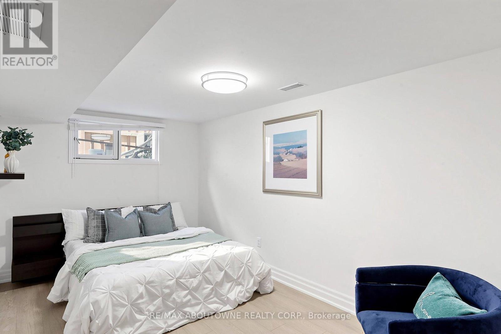 1304 Devon Road, Oakville, Ontario  L6J 2L8 - Photo 38 - W13726842