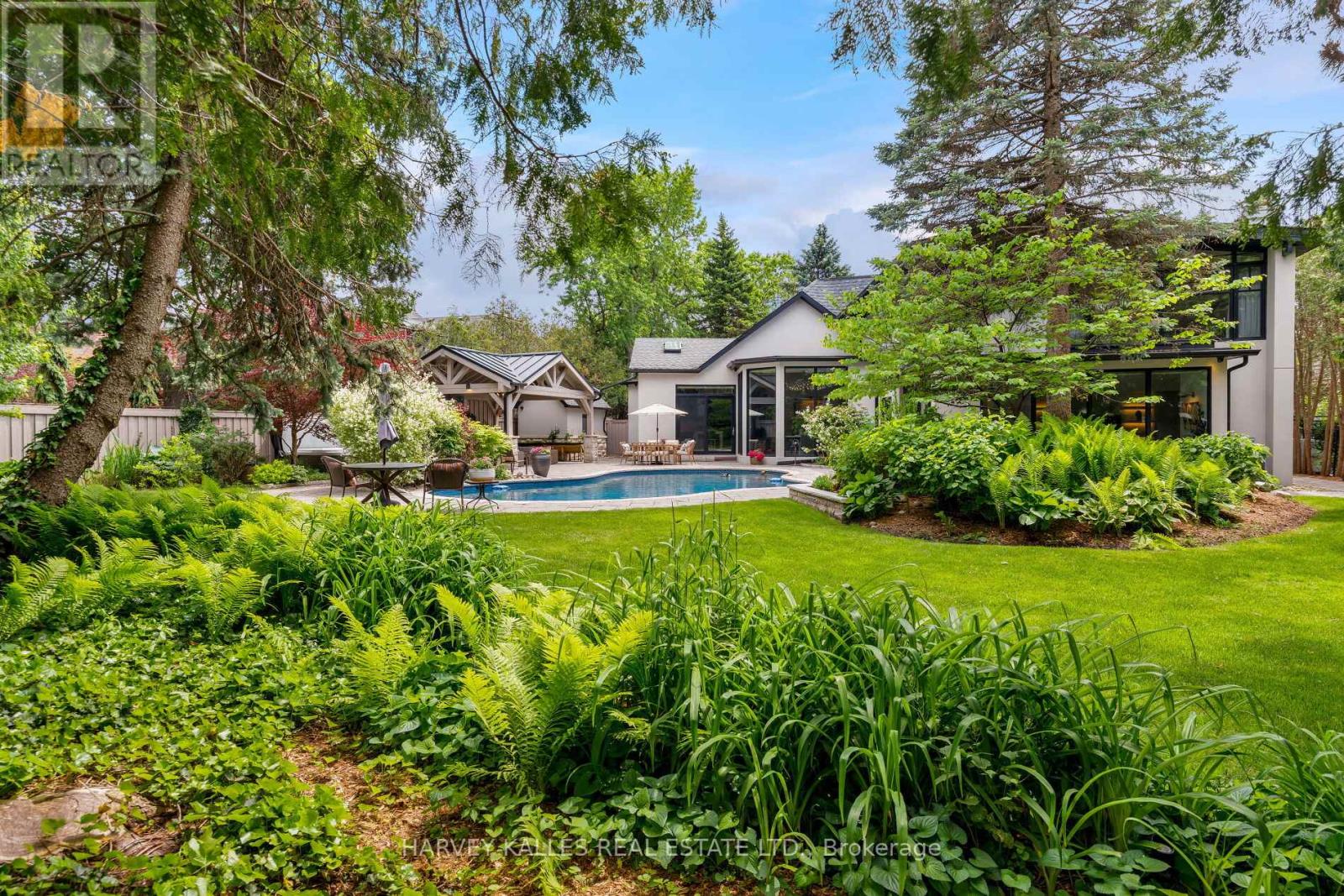 66 Thorncrest Road, Toronto, Ontario  M9A 1S9 - Photo 18 - W13726854