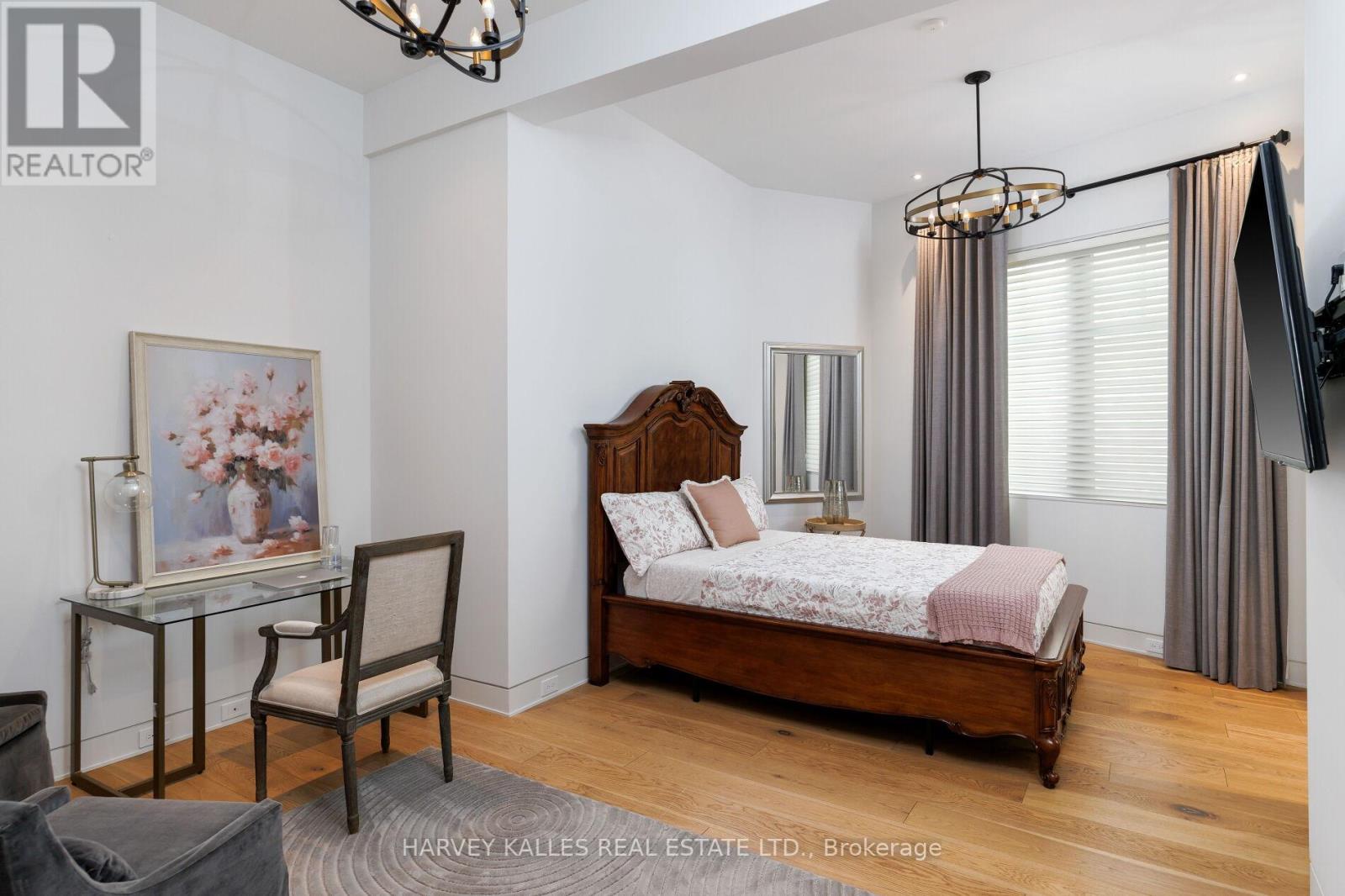 66 Thorncrest Road, Toronto, Ontario  M9A 1S9 - Photo 37 - W13726854