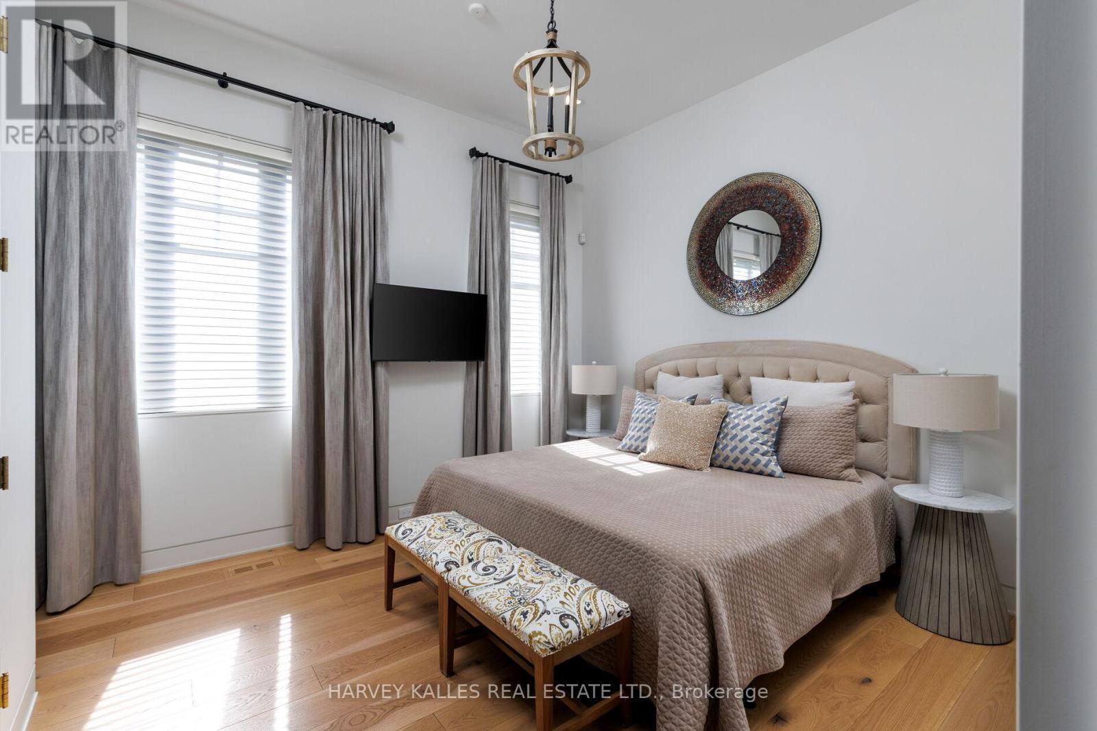 66 Thorncrest Road, Toronto, Ontario  M9A 1S9 - Photo 39 - W13726854