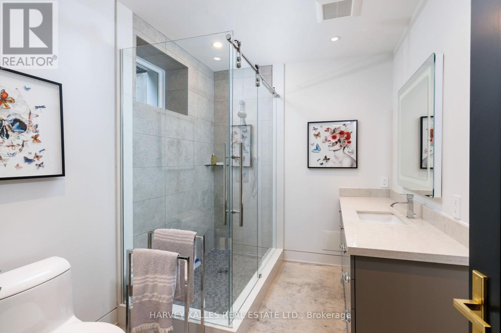66 Thorncrest Road, Toronto, Ontario  M9A 1S9 - Photo 49 - W13726854