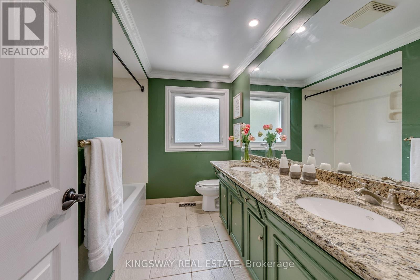 2096 Salvator Boulevard, Oakville, Ontario  L6L 1N1 - Photo 31 - W13726964