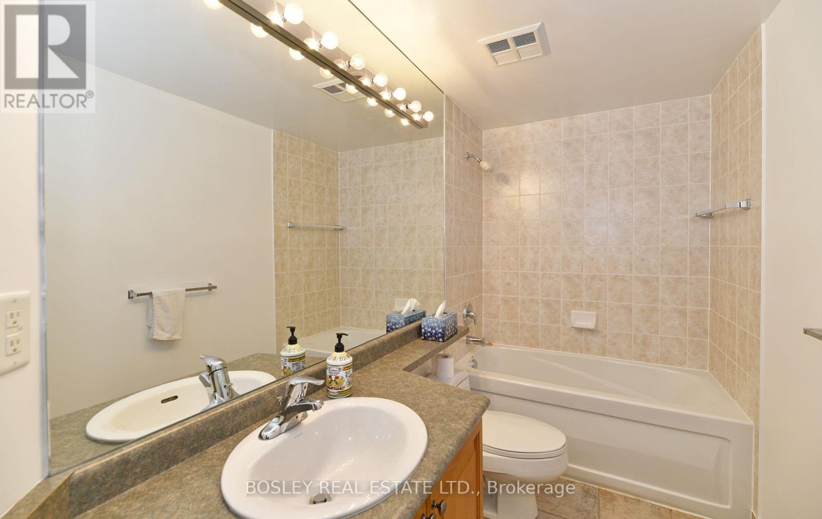 207 - 38 Fontenay Court, Toronto, Ontario  M9A 5H5 - Photo 13 - W13717124