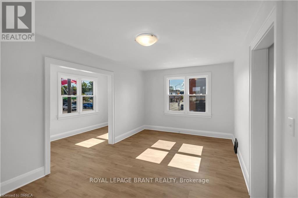 136 King Street, Norfolk, Ontario  N4B 1X8 - Photo 11 - X13726884