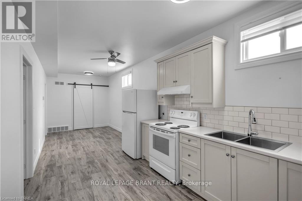 136 King Street, Norfolk, Ontario  N4B 1X8 - Photo 29 - X13726884