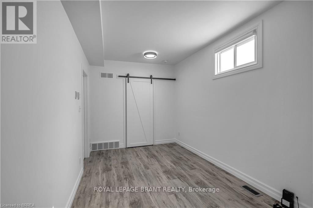 136 King Street, Norfolk, Ontario  N4B 1X8 - Photo 31 - X13726884