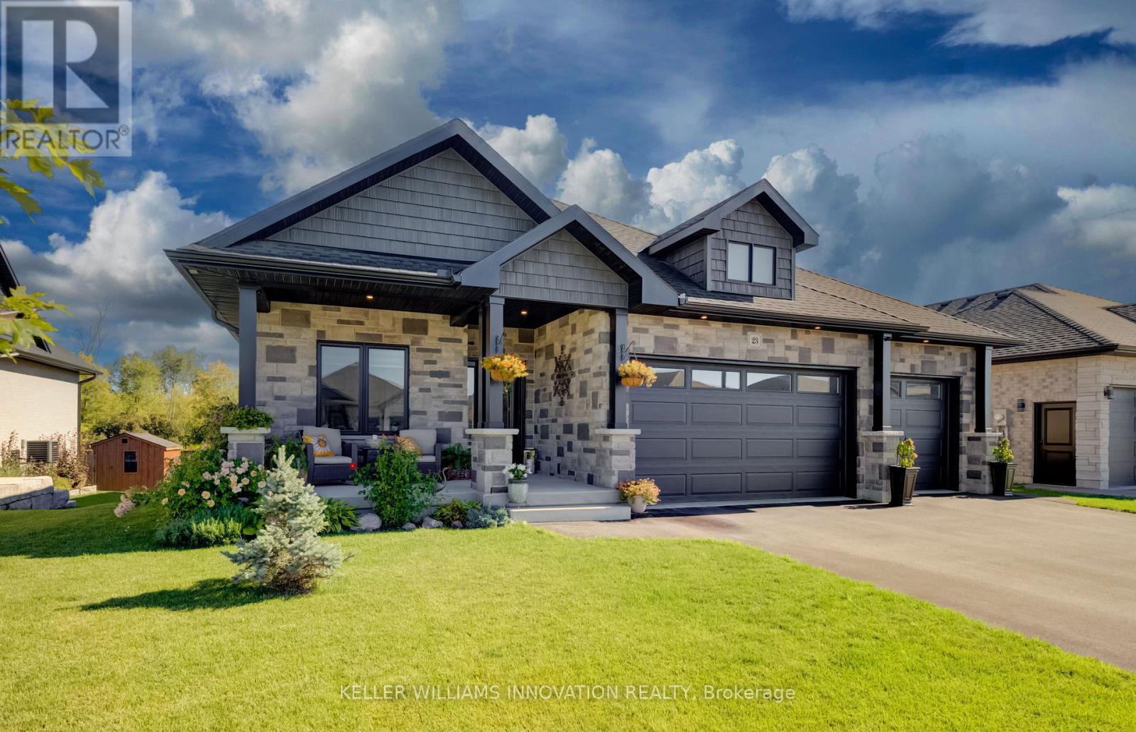 23 Winchester Crescent, North Perth, Ontario  N4W 0J8 - Photo 2 - X13726902