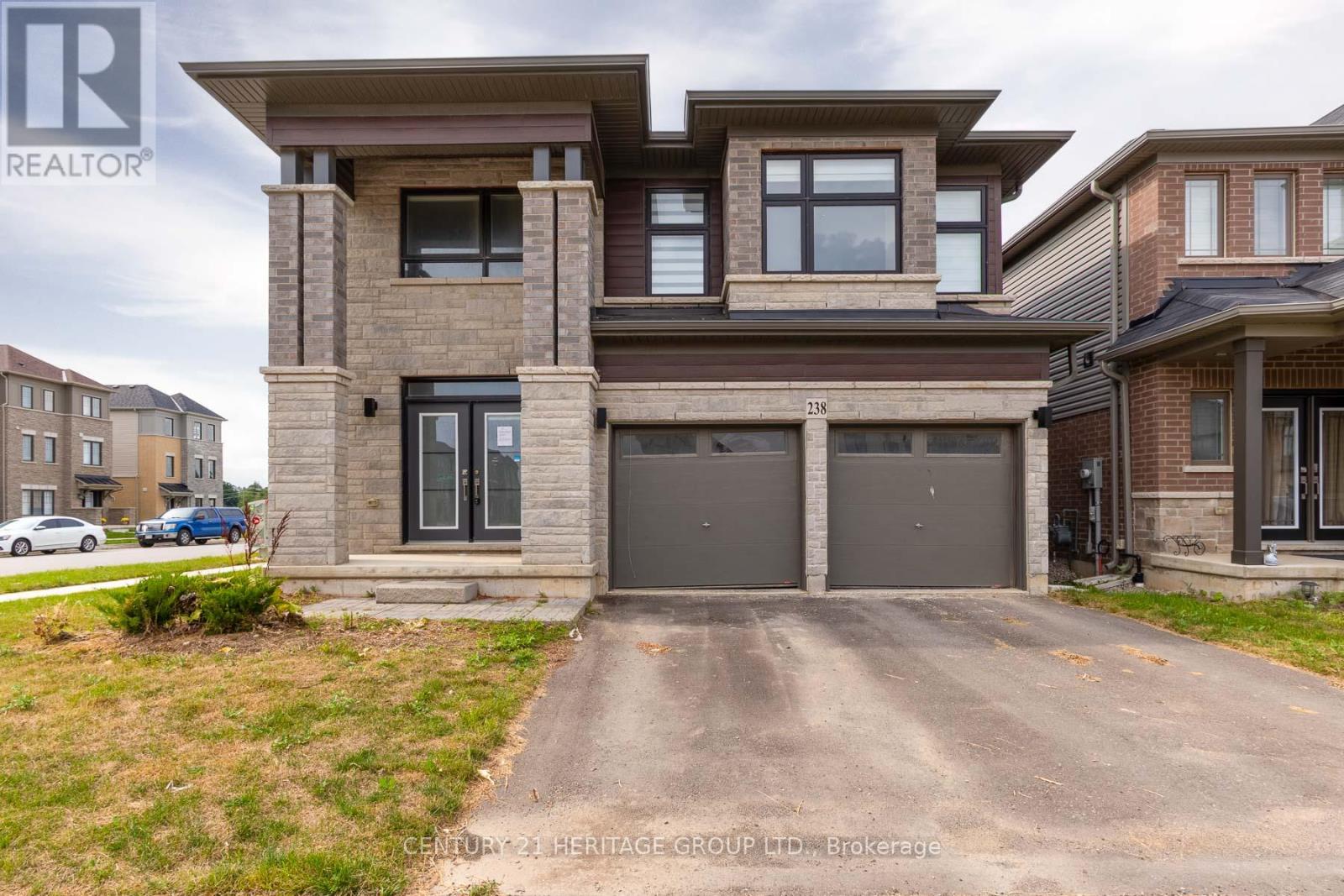 238 LONGBOAT RUN W, Brantford, Ontario