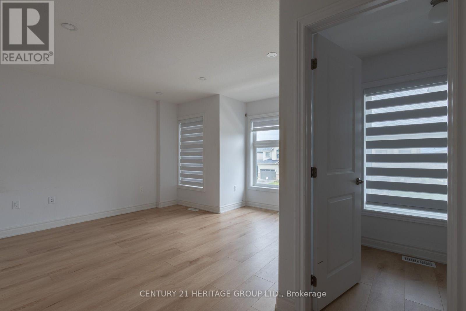 238 Longboat Run W, Brantford, Ontario  N3T 0X1 - Photo 25 - X13726908