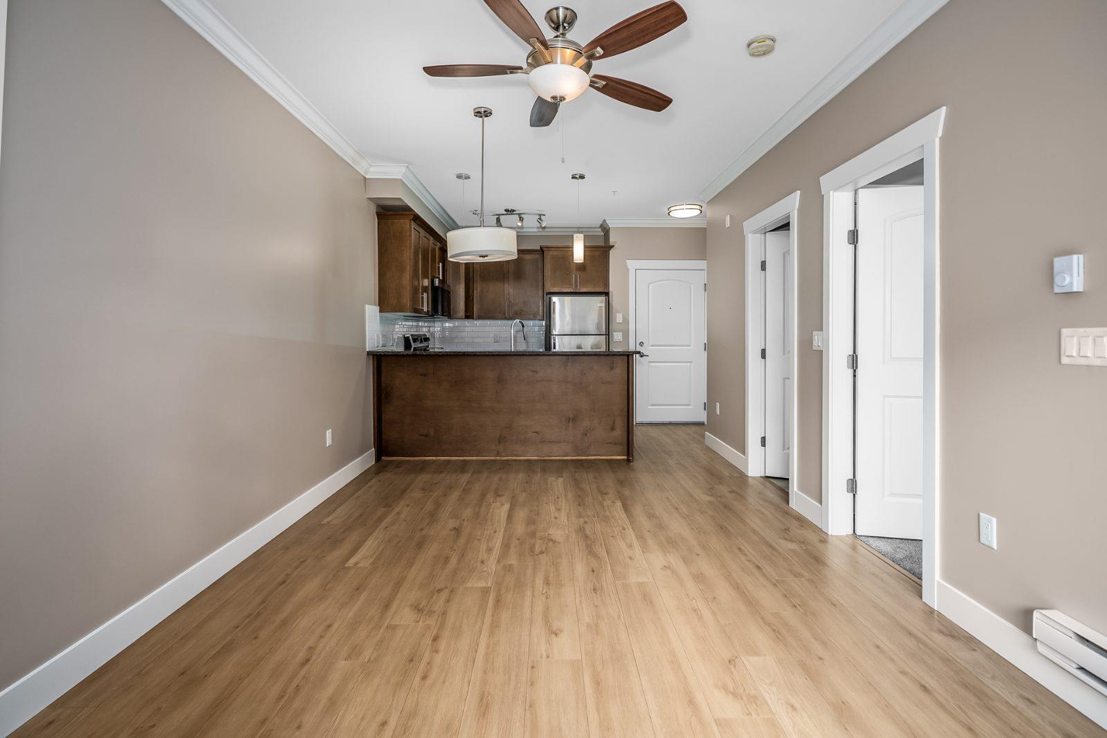 305 8183 121a Street, Surrey, British Columbia  V3W 1S7 - Photo 13 - R3159880