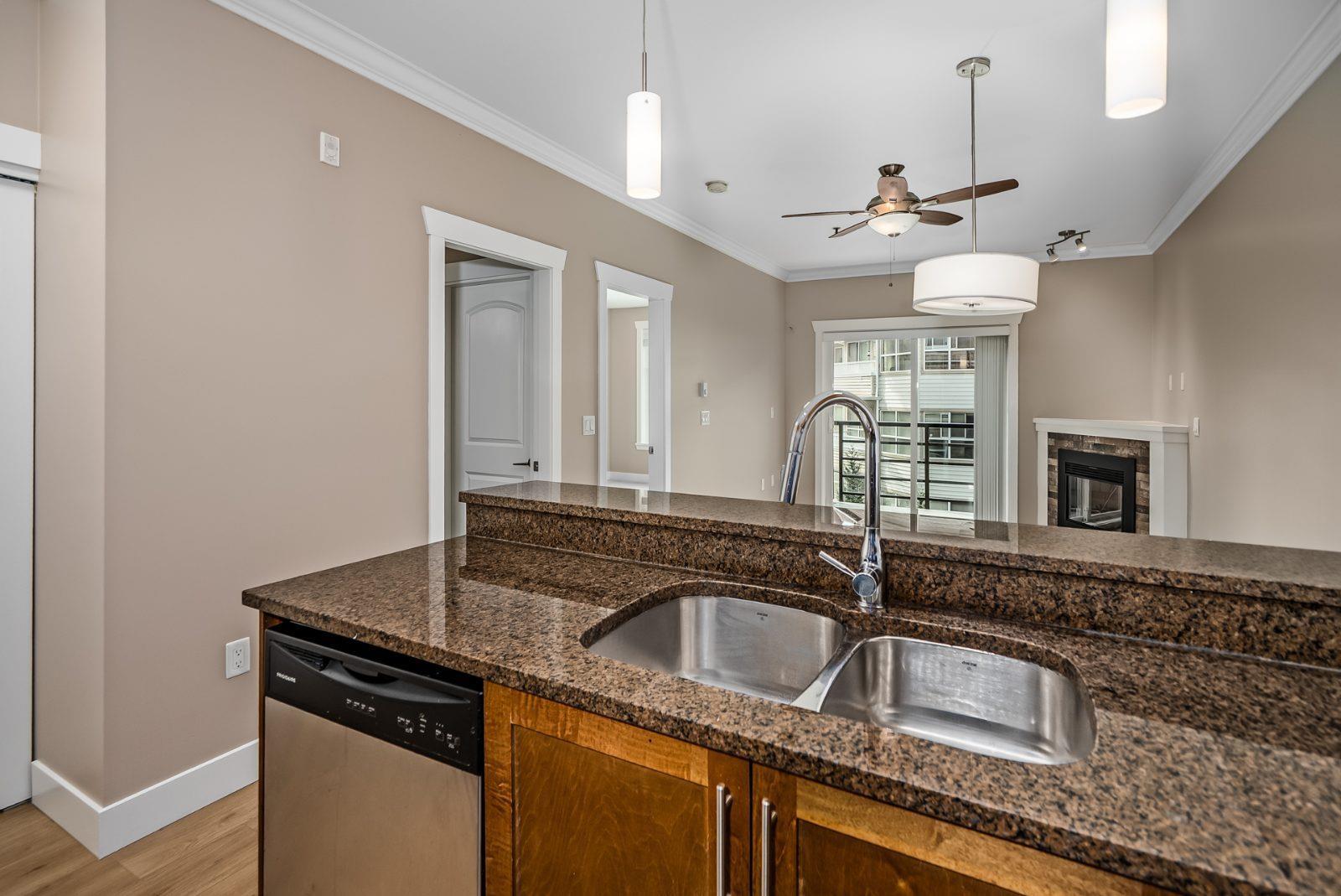 305 8183 121a Street, Surrey, British Columbia  V3W 1S7 - Photo 20 - R3159880