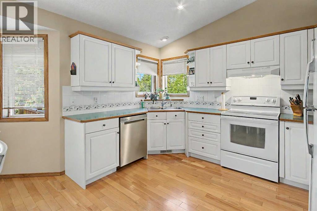 54 Edendale Crescent SE, Airdrie, Alberta  T4B 2H3 - Photo 12 - A2338436