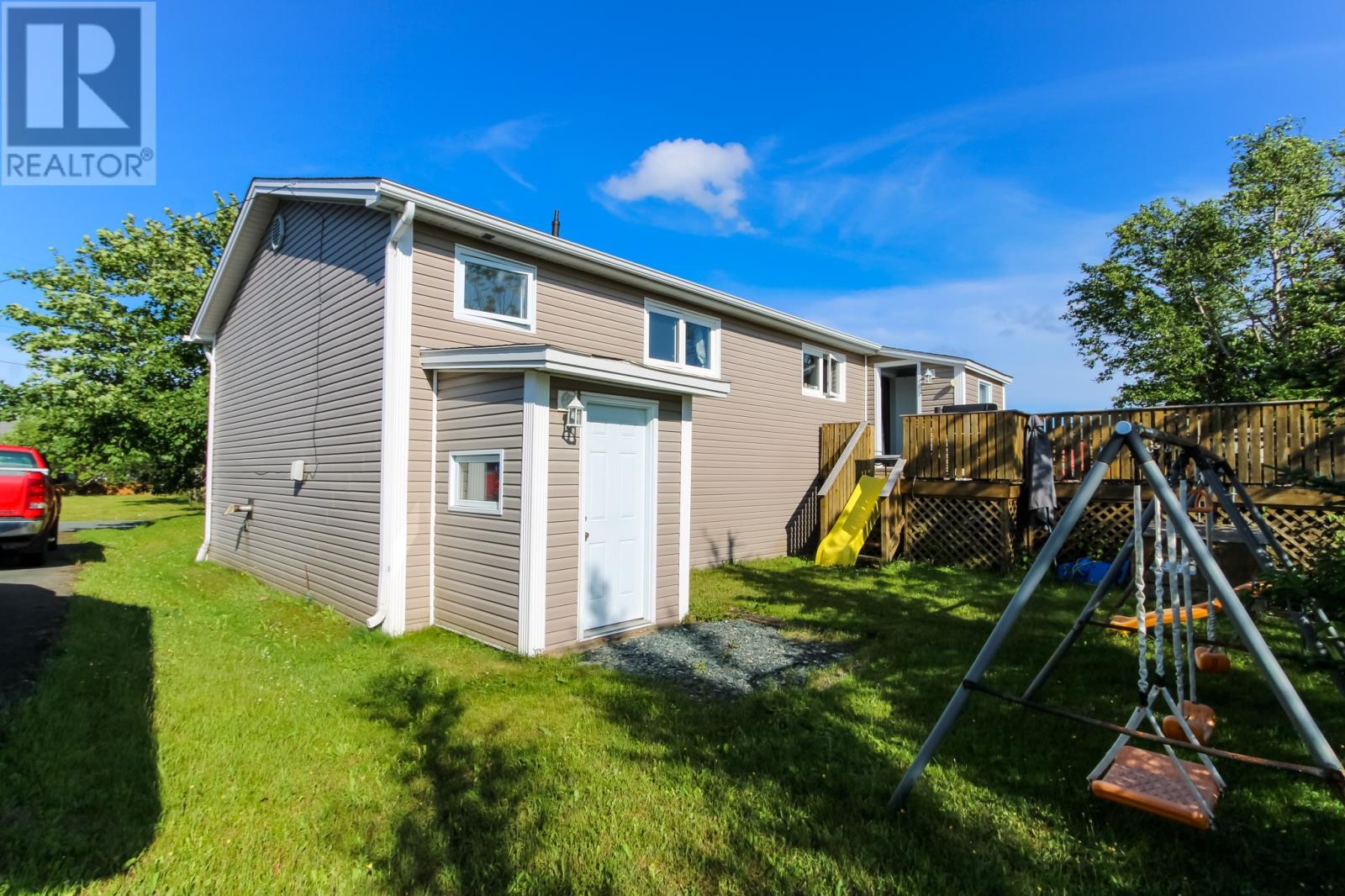 11 Irving Drive, Paradise — photo 2