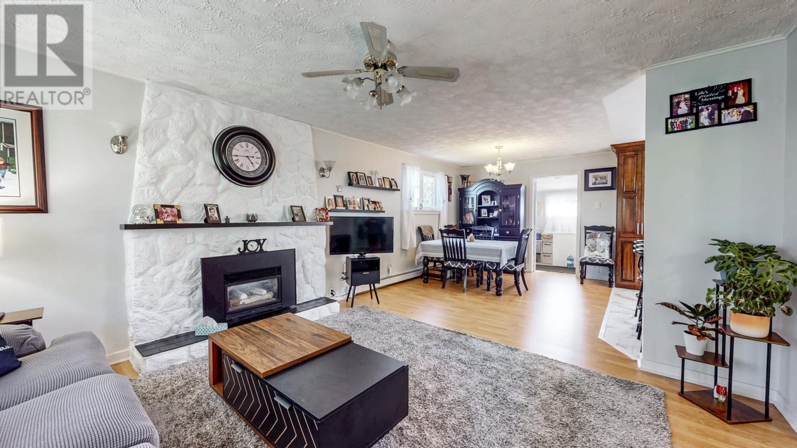 11 Irving Drive, Paradise — photo 8