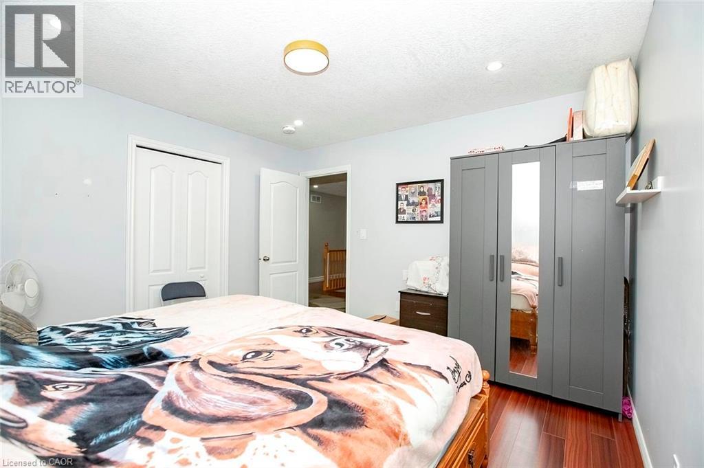 107 Glencliffe Court, Kitchener, Ontario  N2B 3X1 - Photo 28 - 40859398