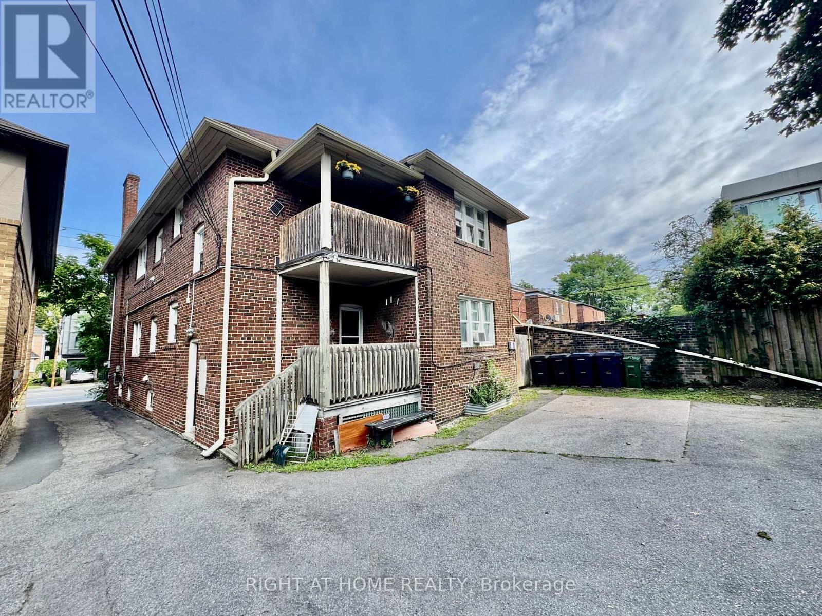 Lower Apartment - 1196 Avenue Road, Toronto, Ontario  M5N 2G1 - Photo 30 - C13727018