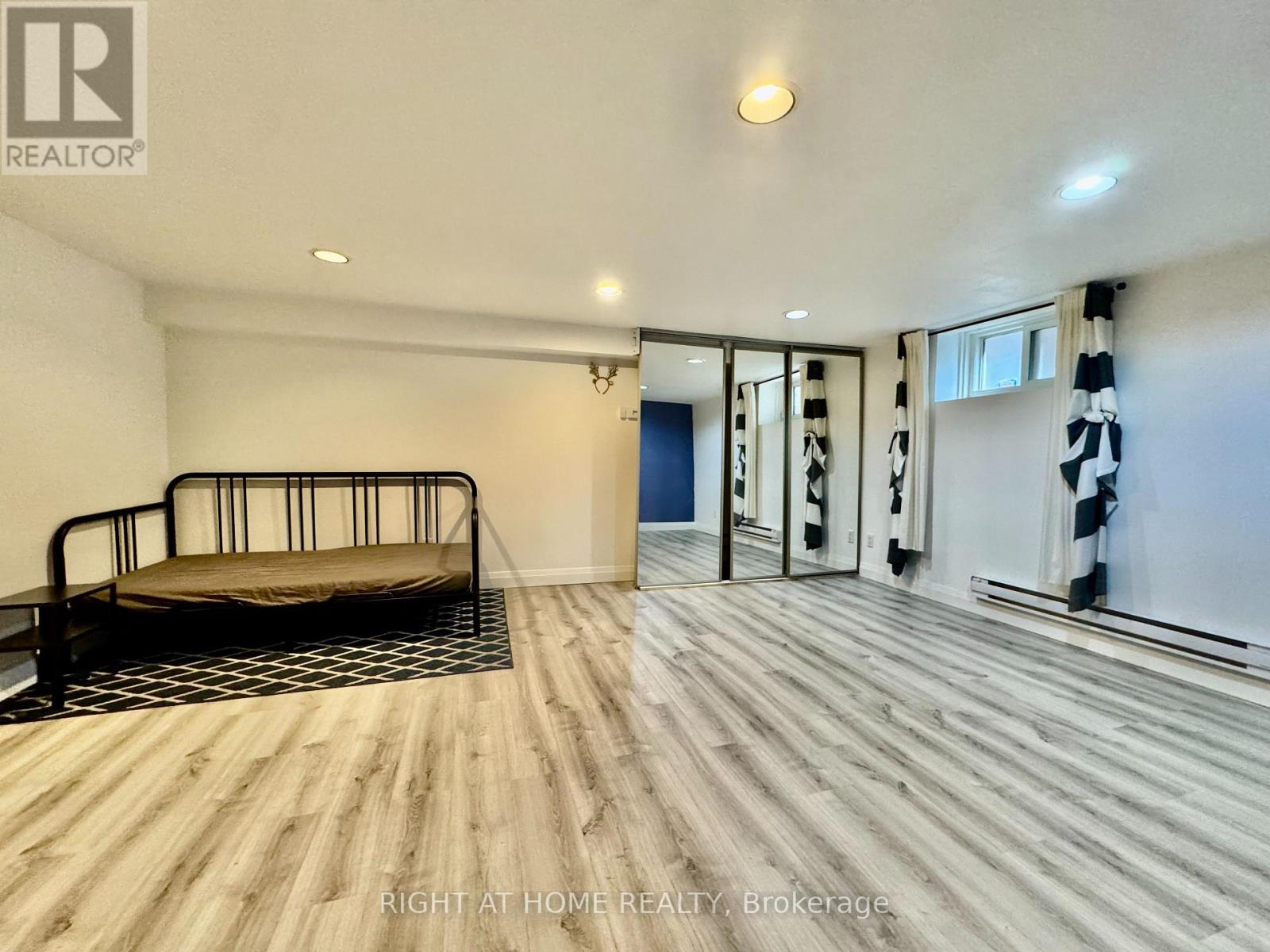 Lower Apartment - 1196 Avenue Road, Toronto, Ontario  M5N 2G1 - Photo 8 - C13727018