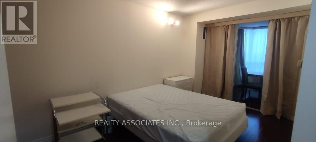 1903 - 330 Alton Towers Circle, Toronto, Ontario  M1V 5H3 - Photo 5 - E13727112