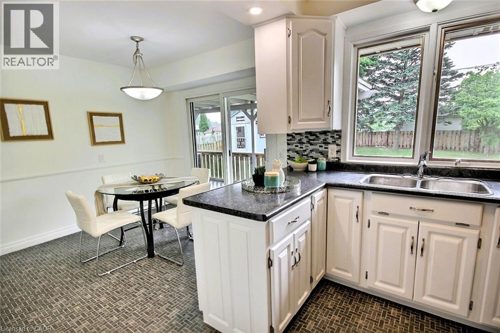 485 Broadway Street, Tillsonburg, Ontario  N4G 3S8 - Photo 4 - 40840044