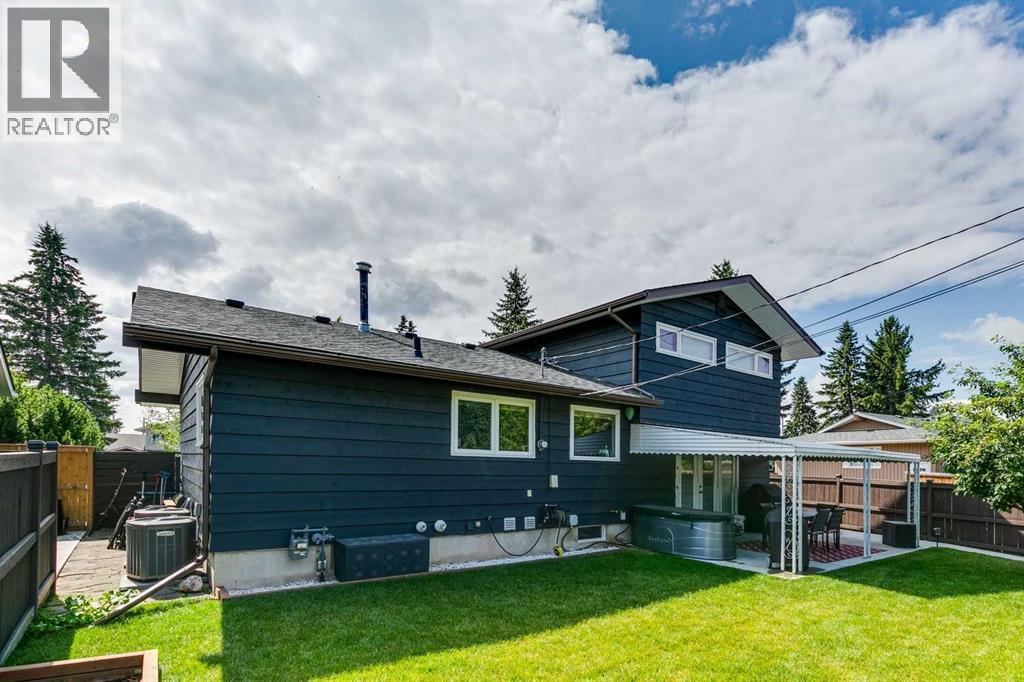 1515 Lake Bonavista Drive SE, Calgary, Alberta  T2J 2X8 - Photo 39 - A2340778
