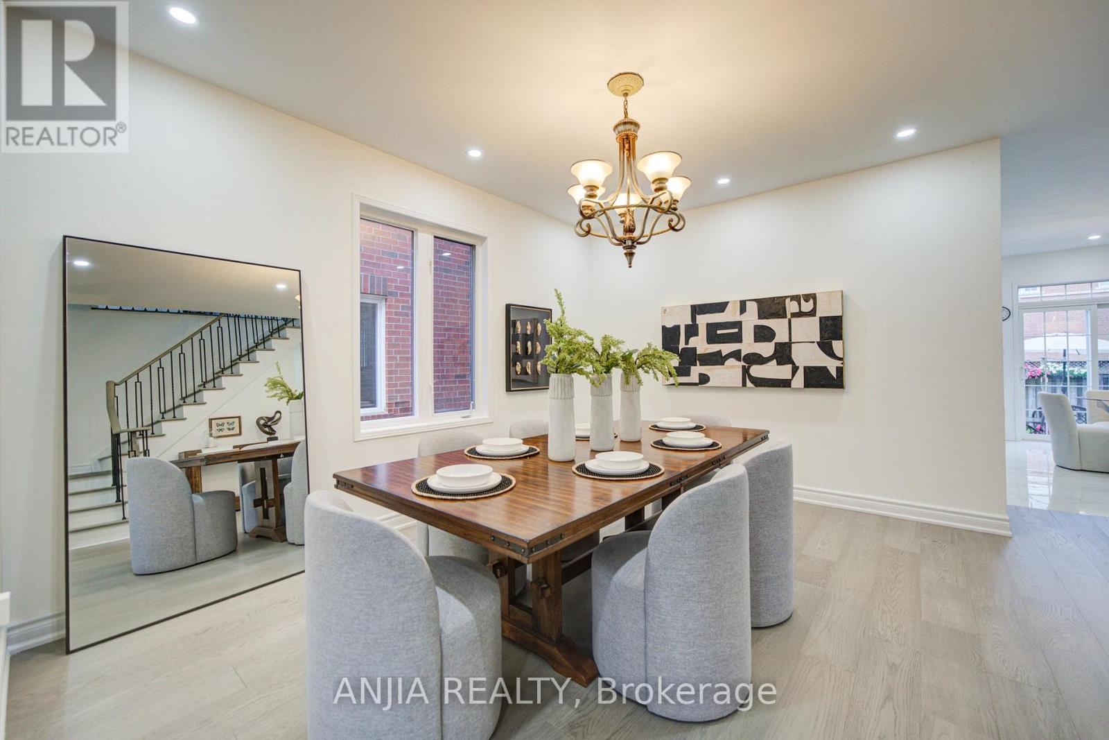 203 Fred Mclaren Boulevard, Markham, Ontario  L6E 1H2 - Photo 7 - N13727060