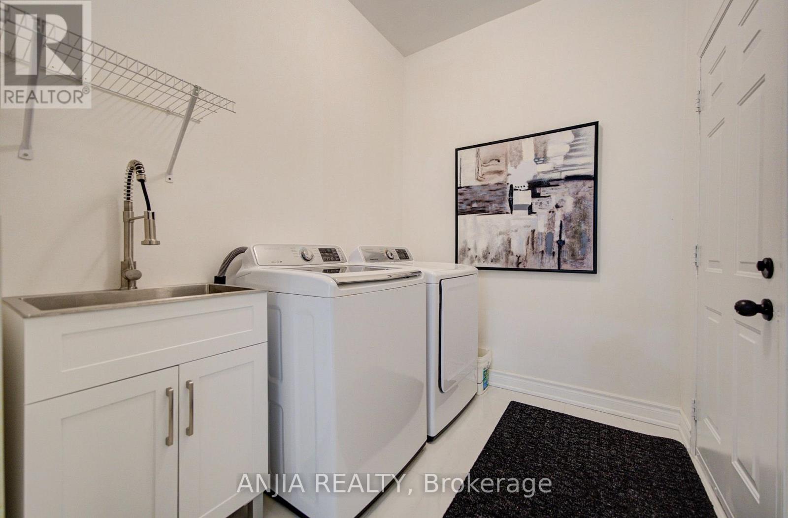 203 Fred Mclaren Boulevard, Markham, Ontario  L6E 1H2 - Photo 9 - N13727060