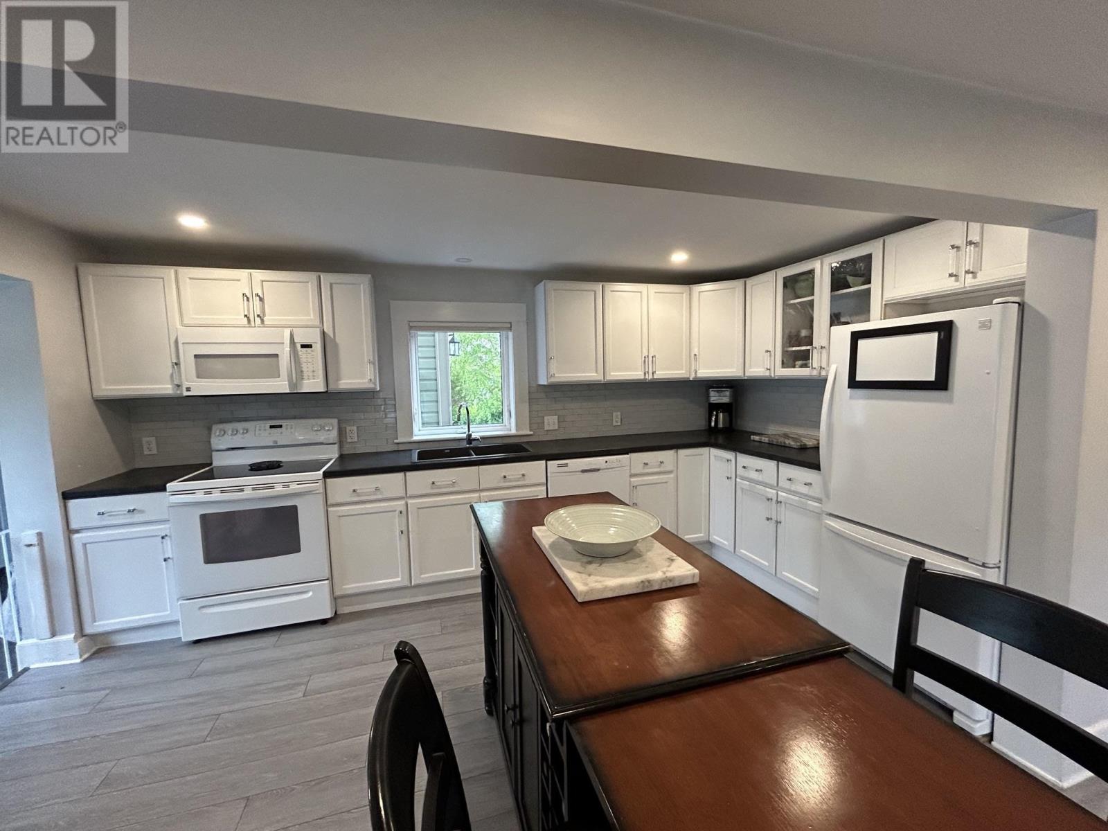 19 Spring Street, Charlottetown, Prince Edward Island C1A 3V2 - Photo 23 - 202612146