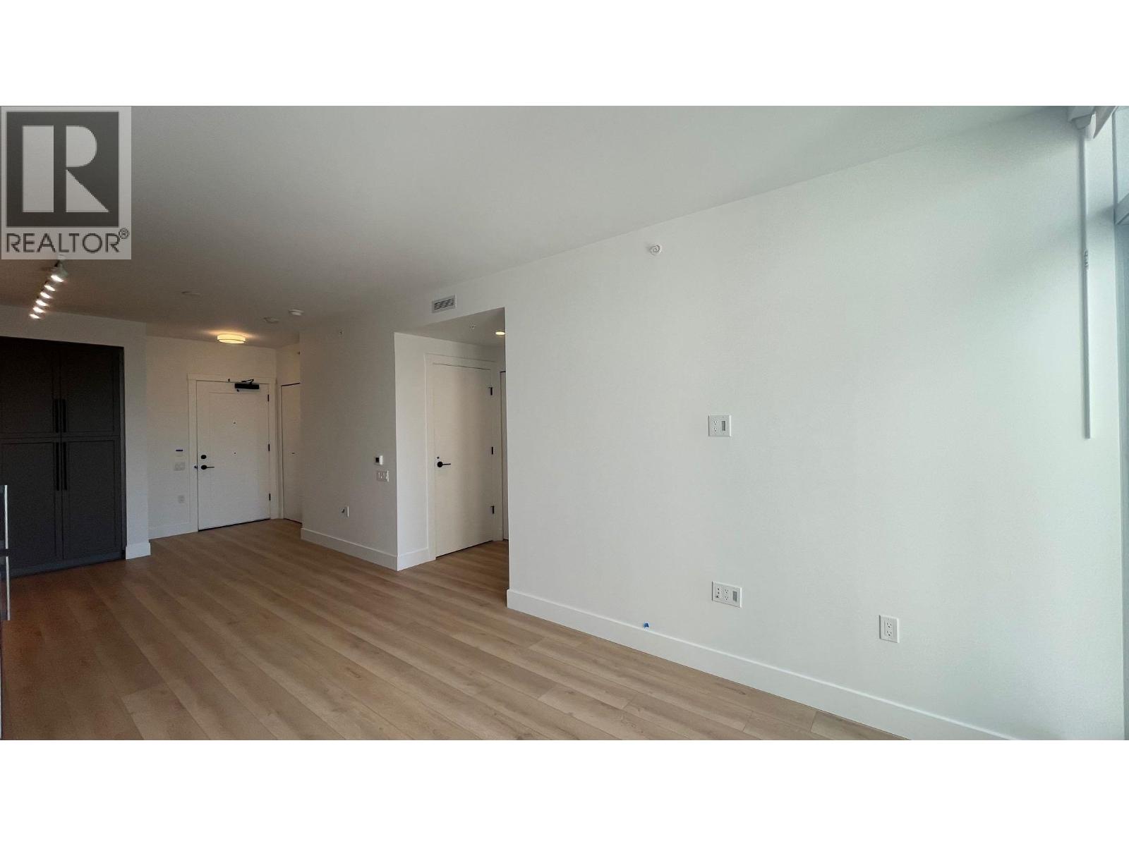 403 8750 University Crescent, Burnaby, British Columbia  V5A 0G9 - Photo 7 - R3159866