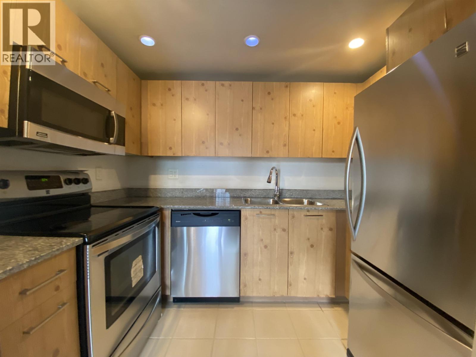 10xx 1212 Howe Street, Vancouver, British Columbia  V6Z 2M9 - Photo 6 - R3159869