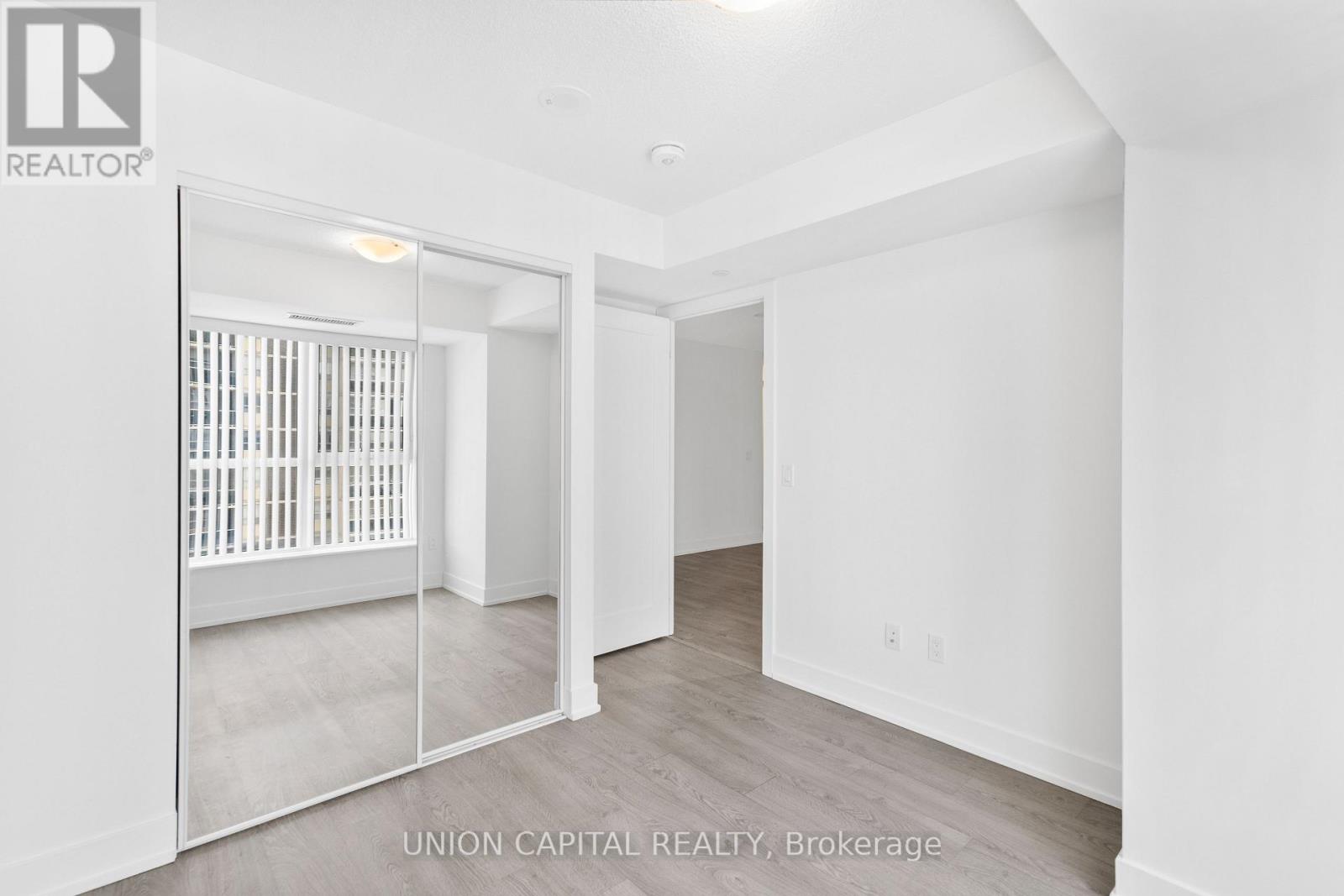 2326 - 9 Mabelle Avenue, Toronto, Ontario  M9A 0E1 - Photo 19 - W13727016