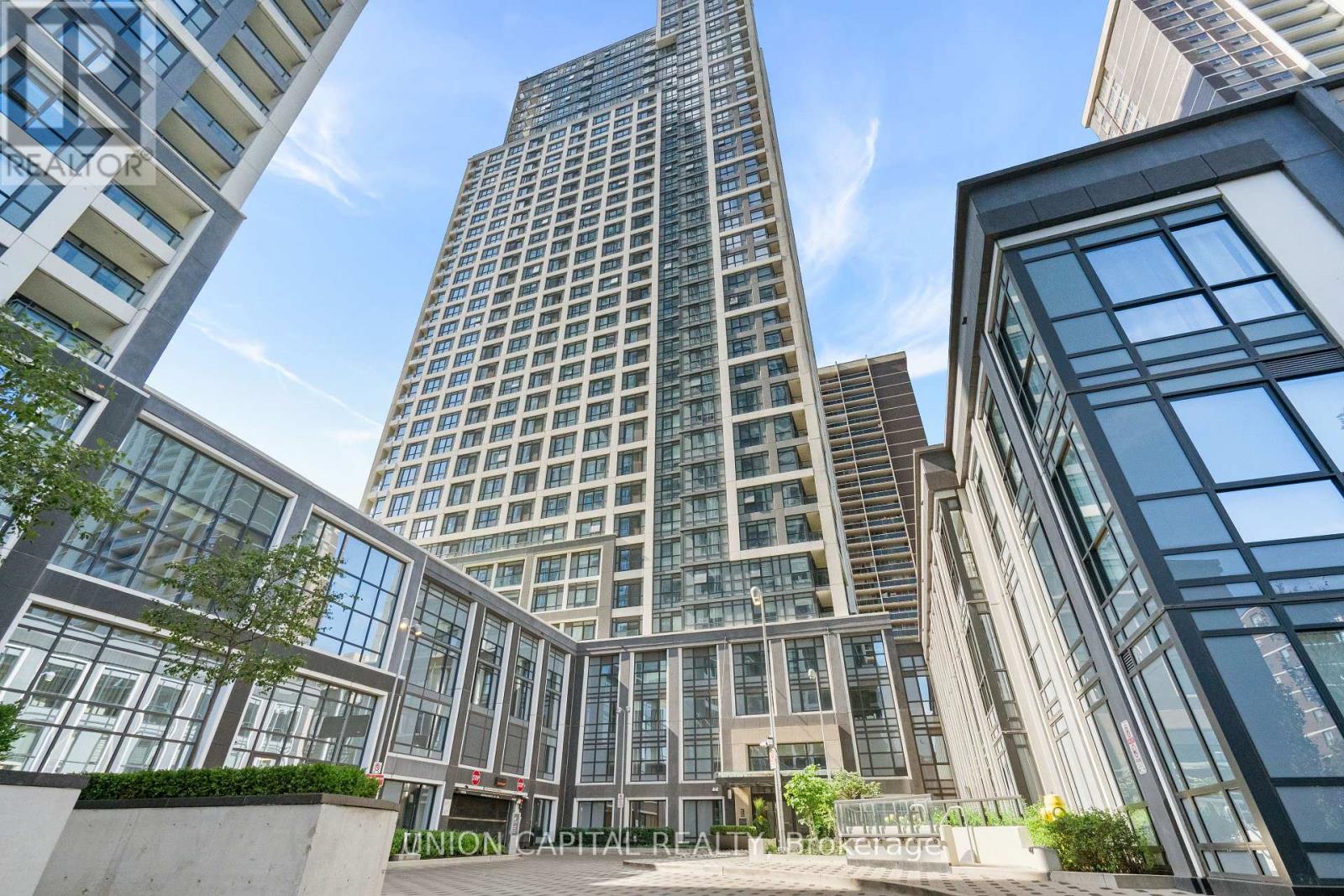 2326 - 9 Mabelle Avenue, Toronto, Ontario  M9A 0E1 - Photo 2 - W13727016