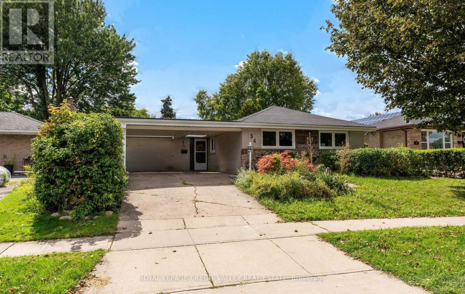 34 ABBEY ROAD W, Brampton, Ontario