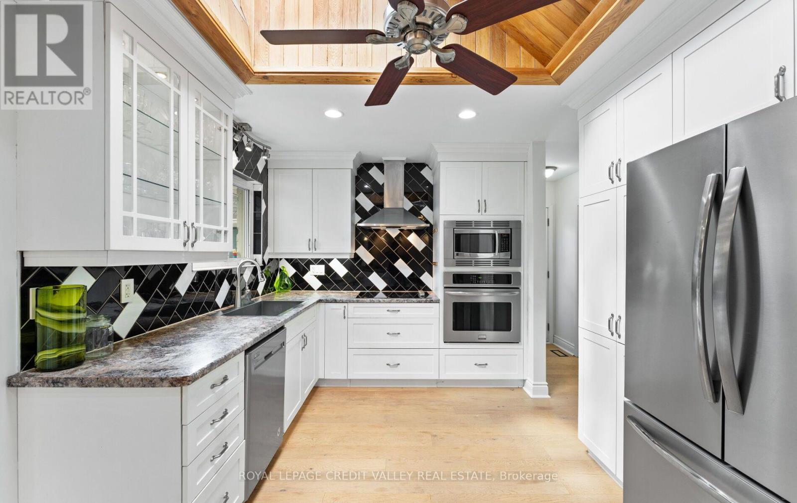 34 Abbey Road W, Brampton, Ontario  L6W 2T8 - Photo 14 - W13727024