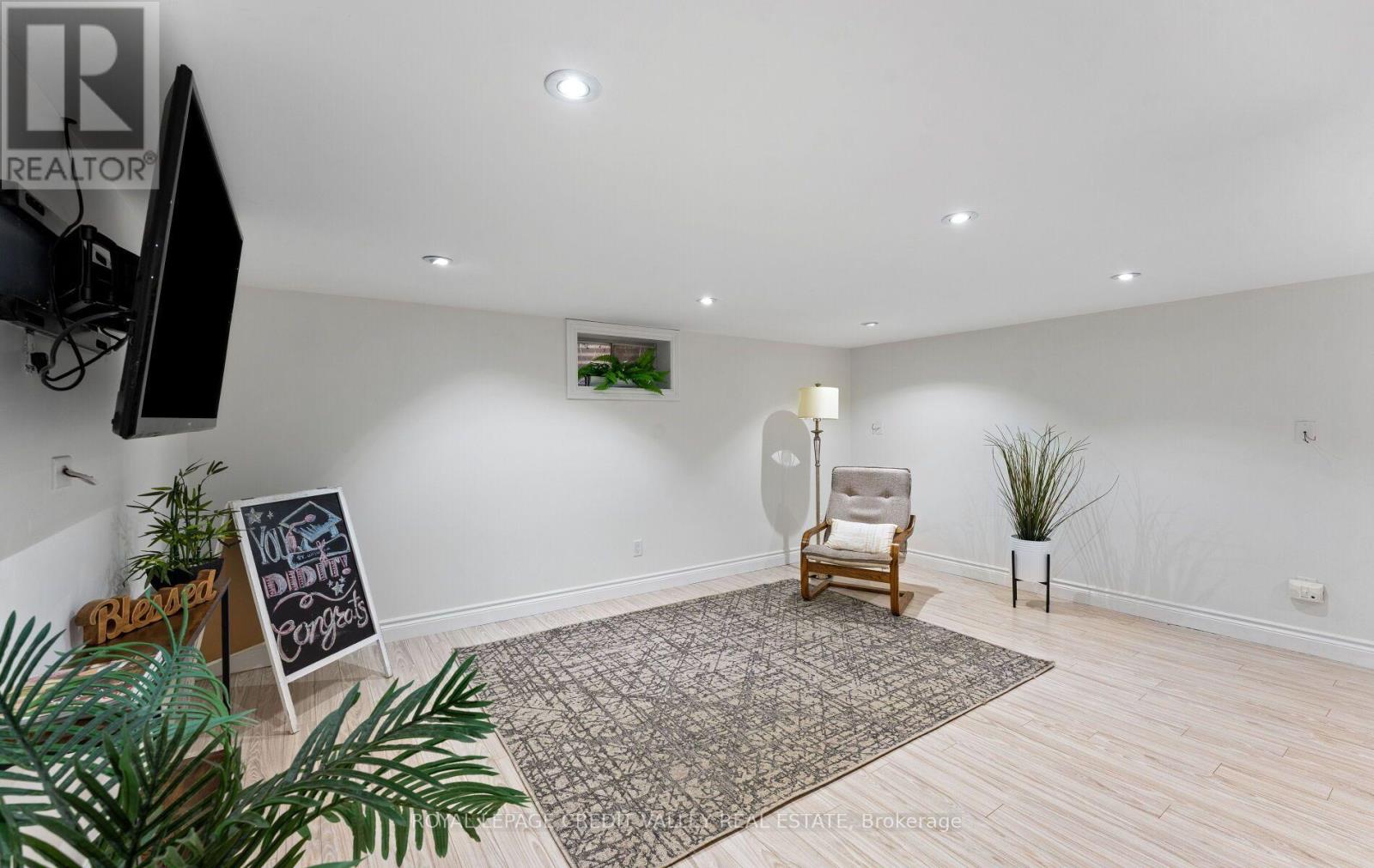 34 Abbey Road W, Brampton, Ontario  L6W 2T8 - Photo 35 - W13727024