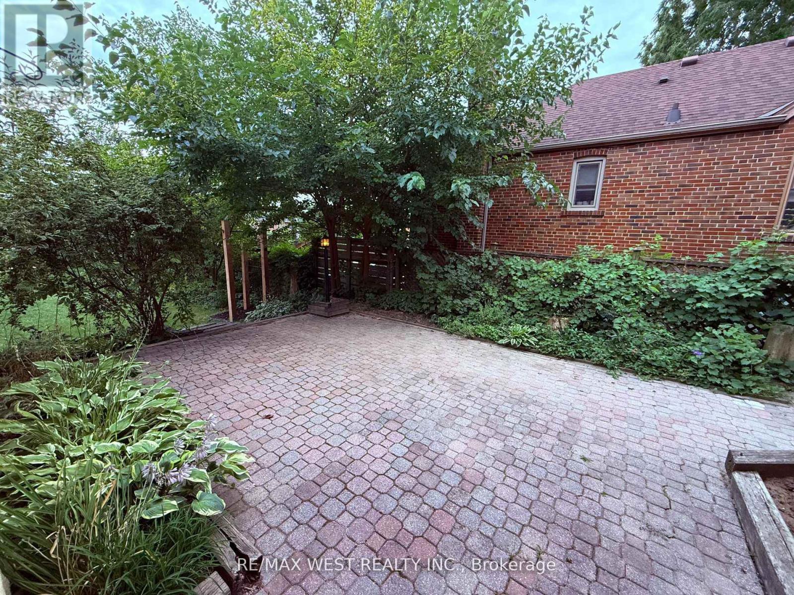 Basement - 81 Freemont Avenue, Toronto, Ontario  M9P 2W7 - Photo 3 - W13707458