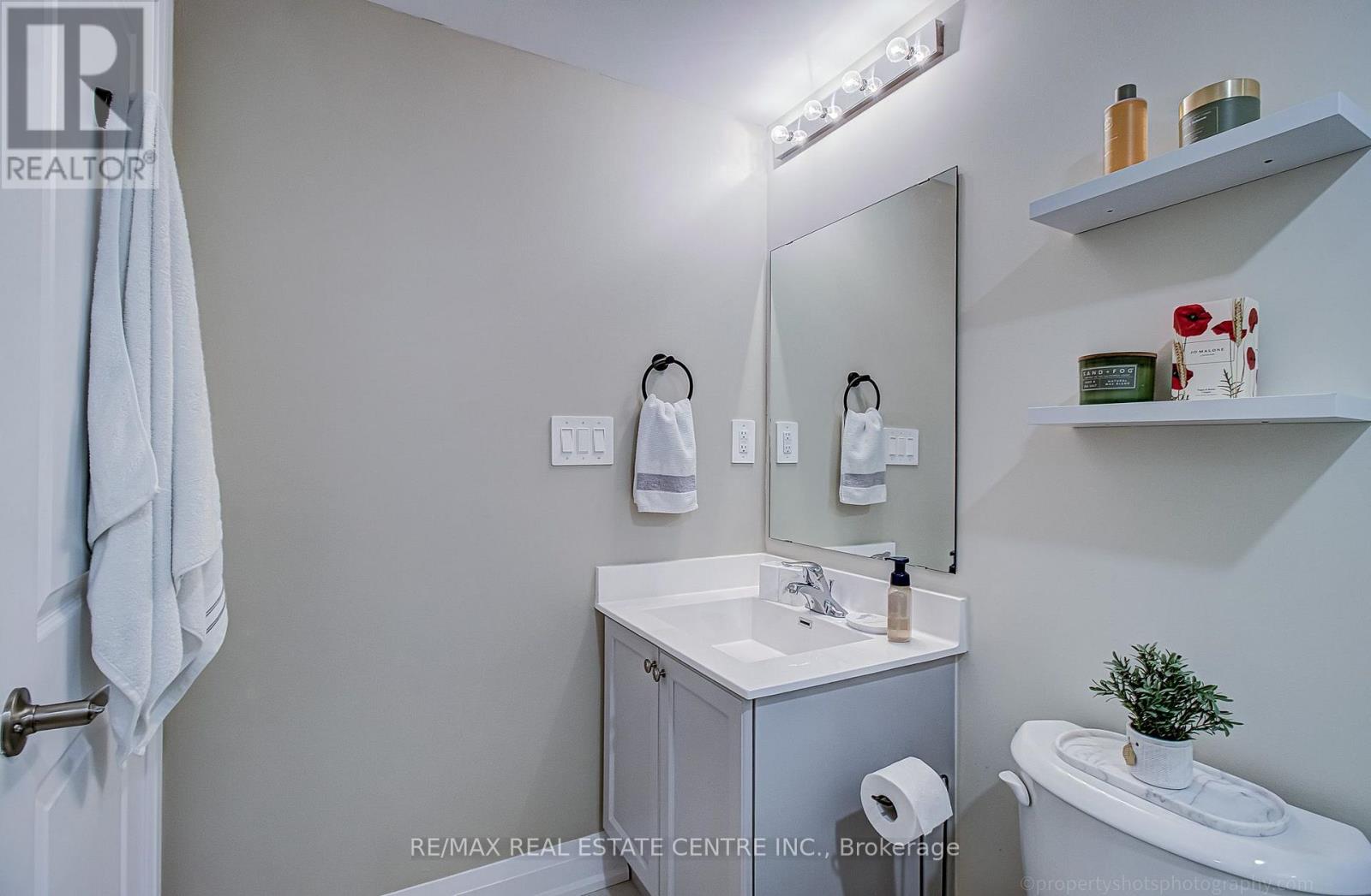 116 - 1569 Rose Way, Milton, Ontario  L9E 1N4 - Photo 18 - W13726672