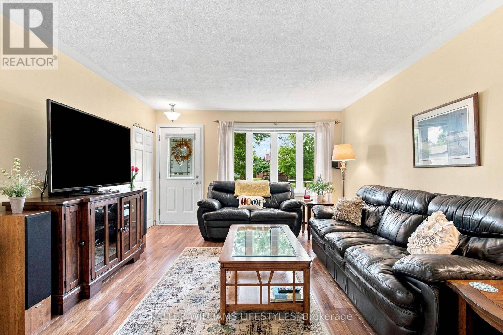 65 Villeneuve Crescent, London East, Ontario  N5V 1M7 - Photo 6 - X13727040