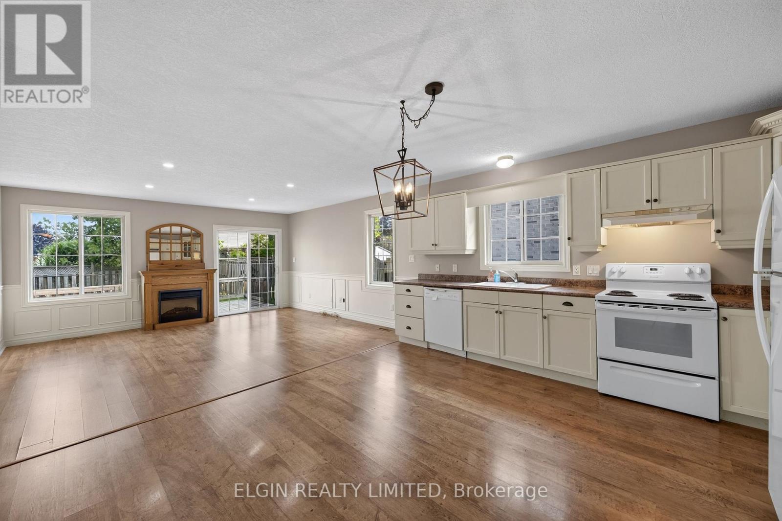 40 Schreyer Drive, St. Thomas, Ontario  N5R 6G9 - Photo 12 - X13727072