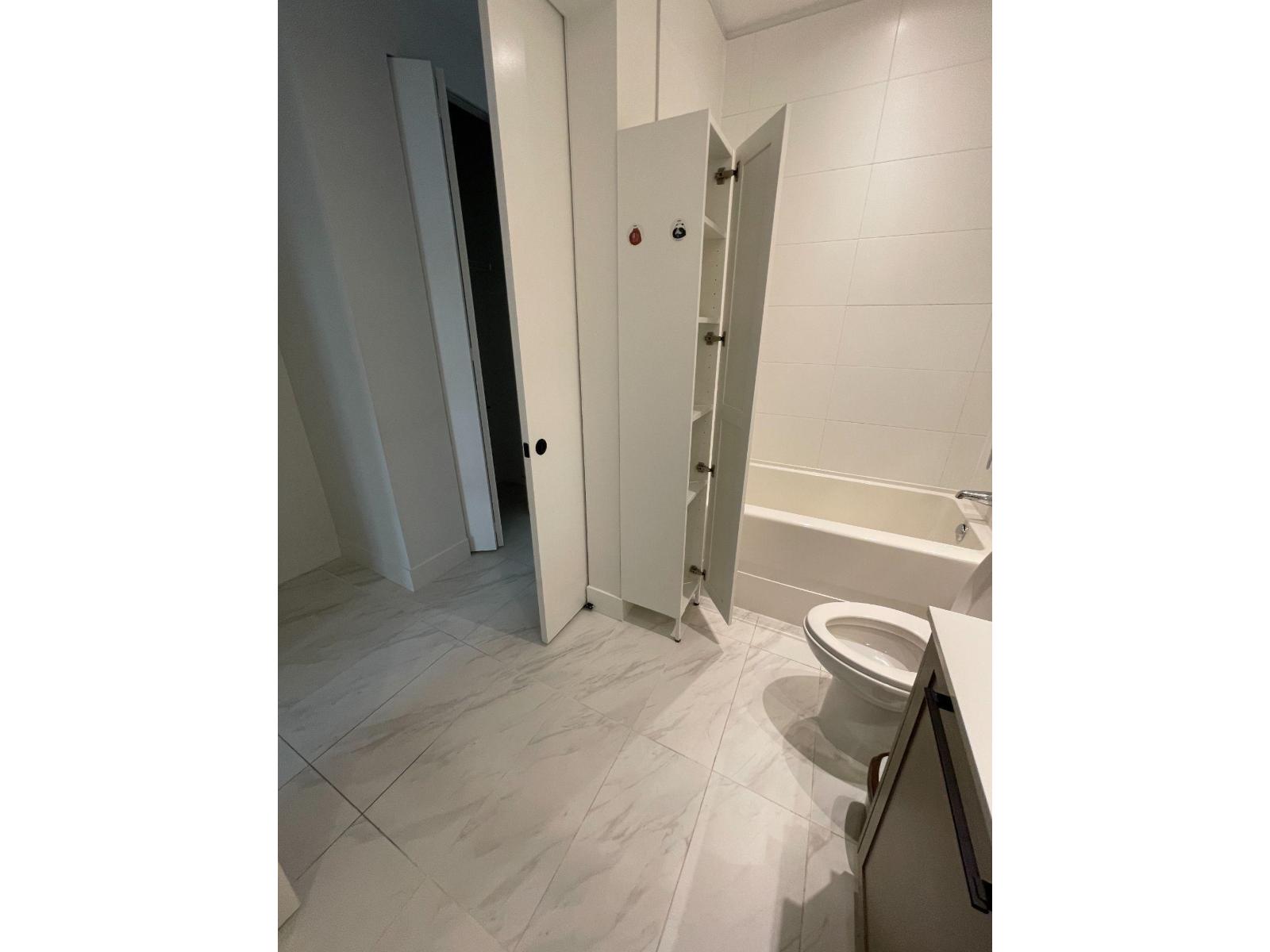 13933 105 Boulevard, Surrey, British Columbia  V3T 0R6 - Photo 8 - R3159885