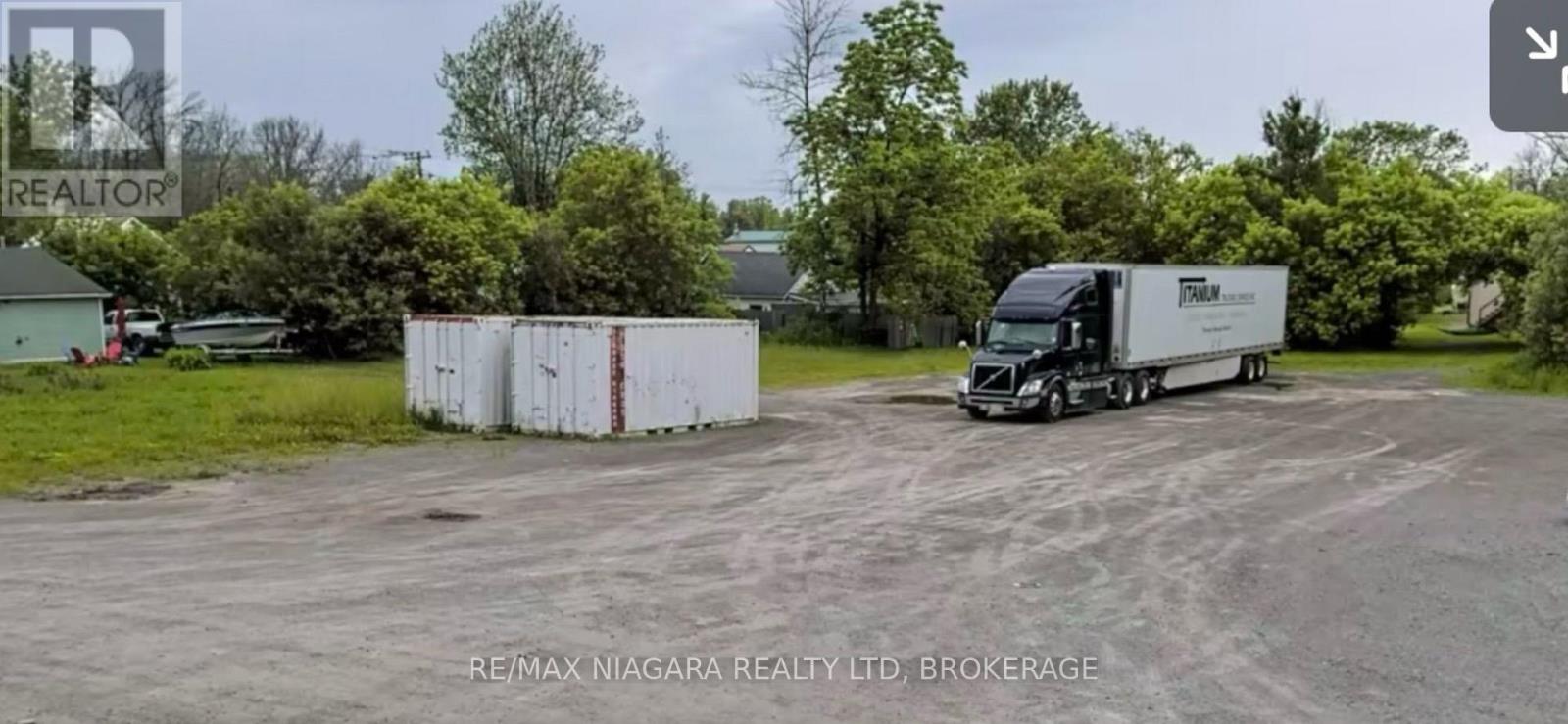 372 Gilmore Road, Fort Erie, Ontario  L2A 2M8 - Photo 2 - X13720344