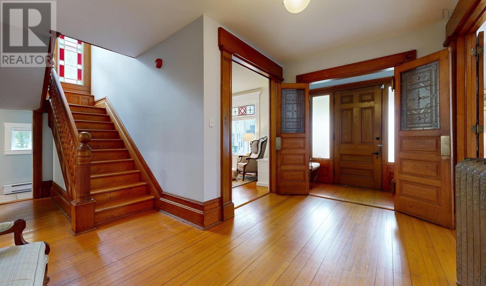 216 Dufferin Street, Lunenburg, Nova Scotia  B0J 2C0 - Photo 7 - 202608650