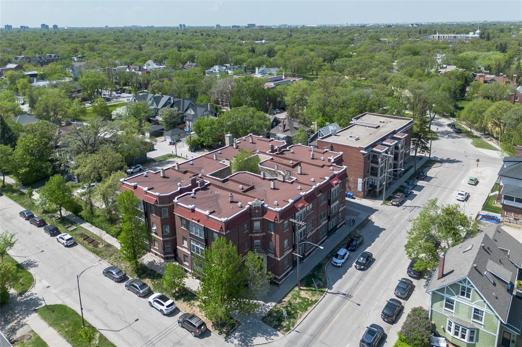 21 156 Lilac Street, Winnipeg, Manitoba R3M 2T1 - Photo 39 - 202621770