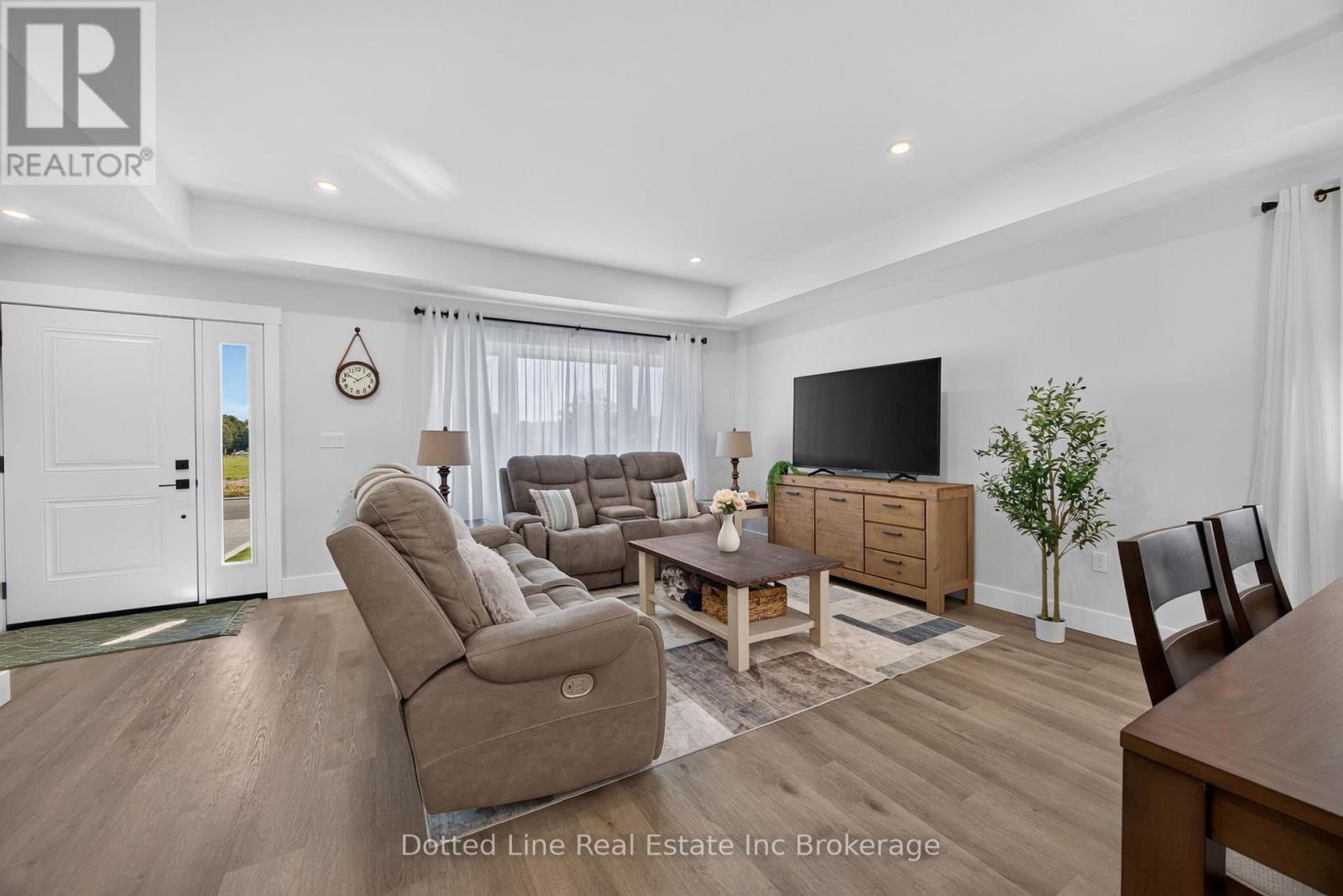 18 Walnut Drive, Tillsonburg, Ontario  N4G 5S2 - Photo 13 - X13726890