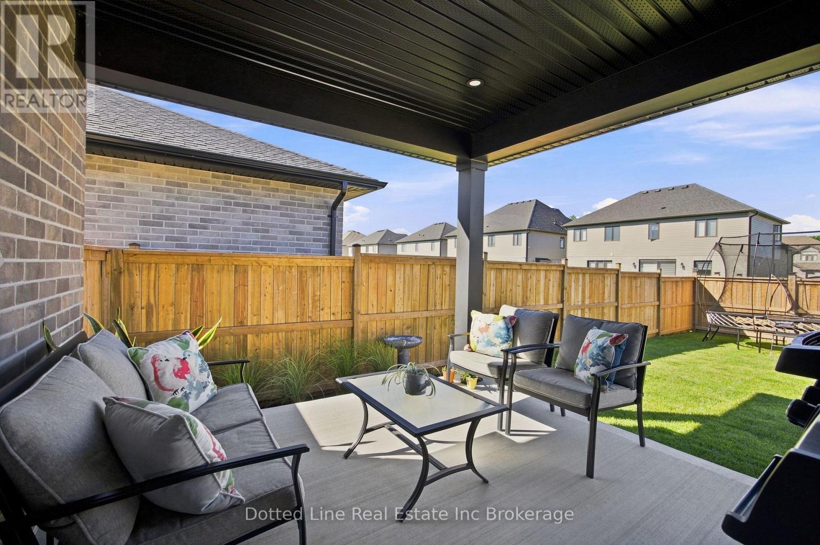 18 Walnut Drive, Tillsonburg, Ontario  N4G 5S2 - Photo 24 - X13726890