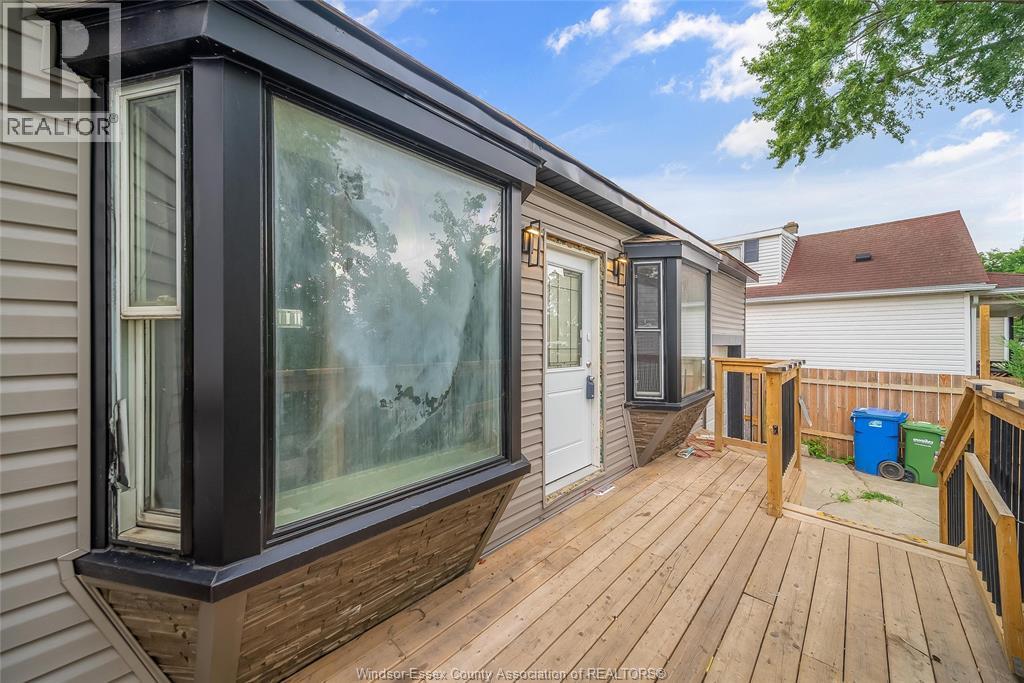 2616 Parent, Windsor, Ontario  N8X 4K4 - Photo 6 - 26021157