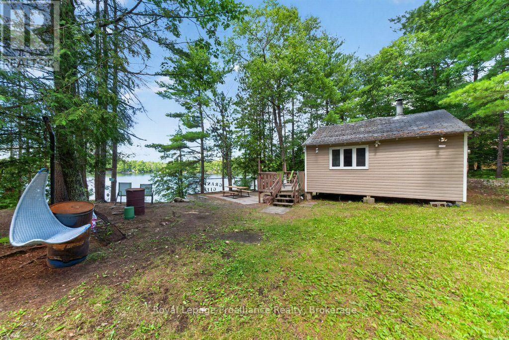 1138 Helen Lane, North Frontenac, Ontario  K0H 2E0 - Photo 3 - X13726940